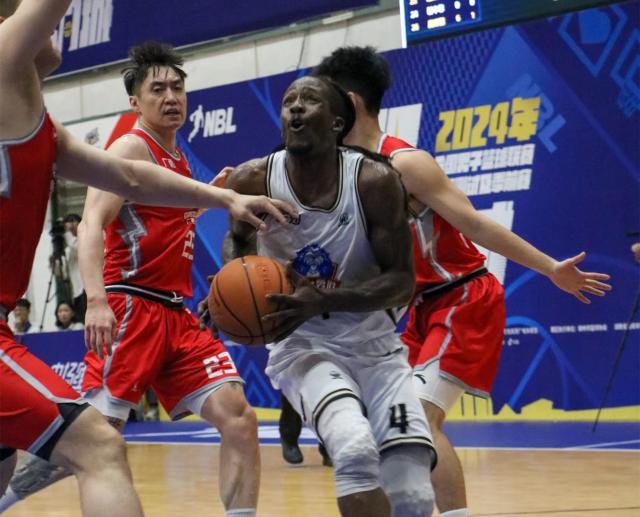 开云入口-40分钟赛制+外援4节8人次！NBL改革走在CBA前头