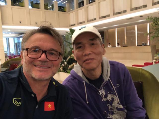 开云体育网址-专访特鲁西埃:我希望帮助越南足球打造最好的球队